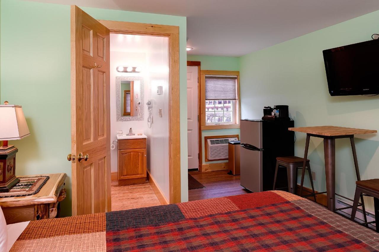Cobble Mountain Lodge Lake Placid Exteriör bild
